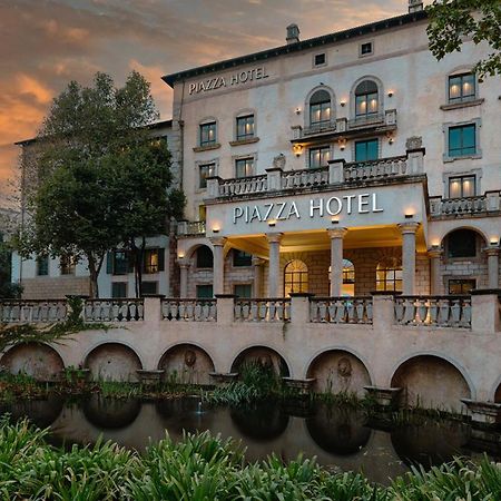 Piazza Hotel Montecasino Sandton Bagian luar foto
