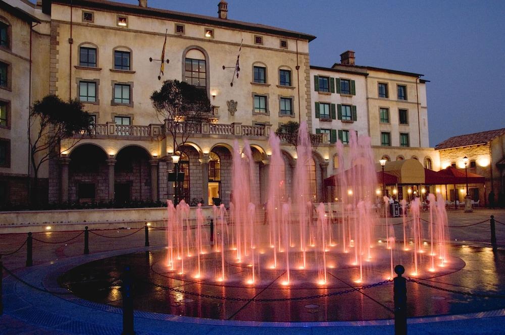 Piazza Hotel Montecasino Sandton Bagian luar foto